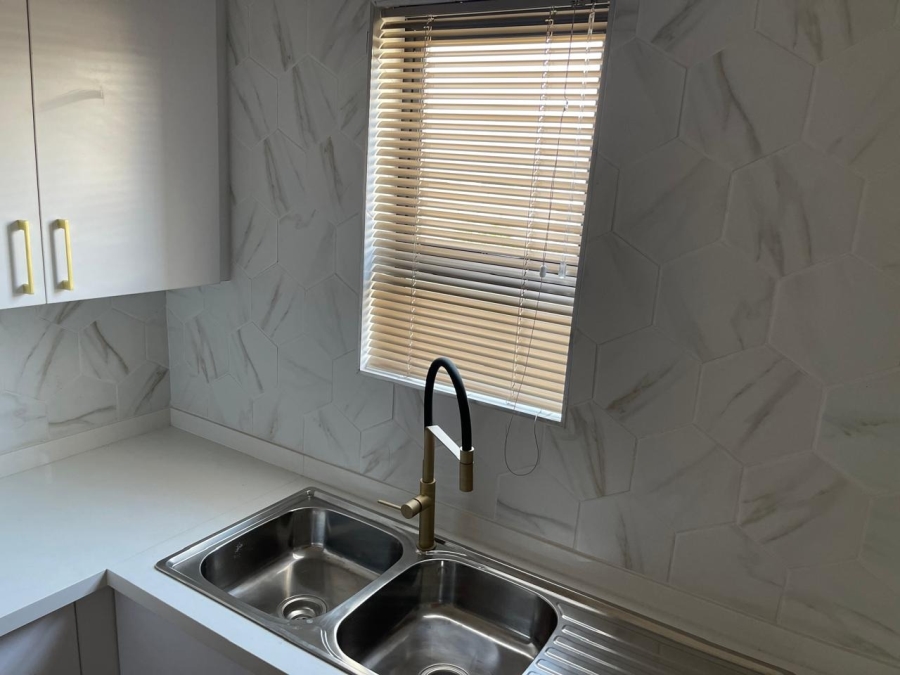 3 Bedroom Property for Sale in Waterlake Farm Lifestyle Estate Gauteng