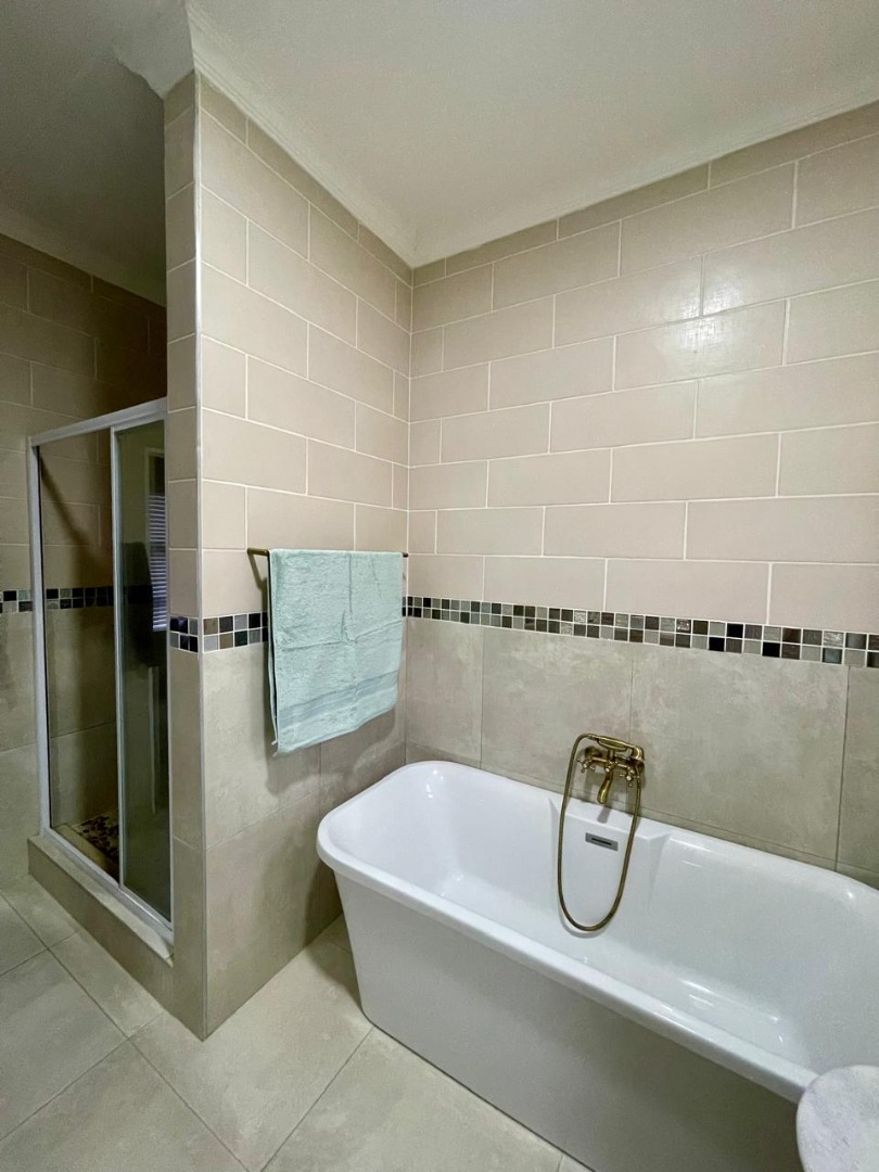 3 Bedroom Property for Sale in Waterlake Farm Lifestyle Estate Gauteng