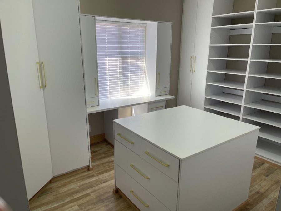 3 Bedroom Property for Sale in Waterlake Farm Lifestyle Estate Gauteng