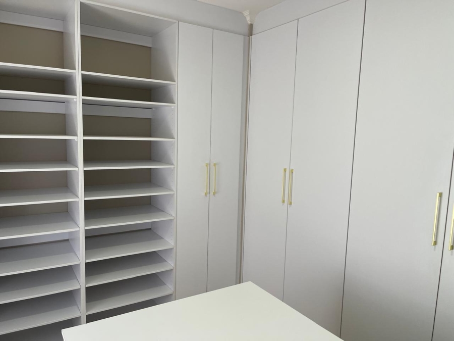 3 Bedroom Property for Sale in Waterlake Farm Lifestyle Estate Gauteng