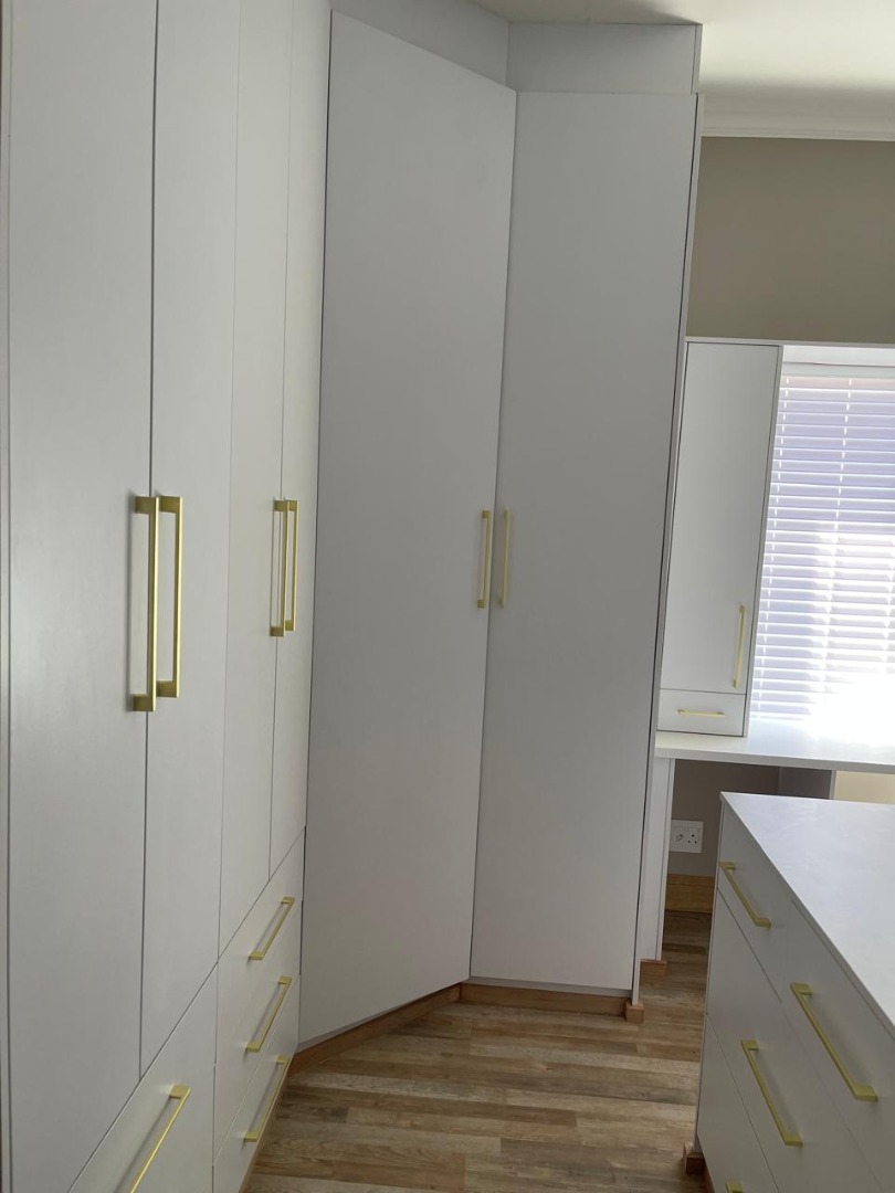 3 Bedroom Property for Sale in Waterlake Farm Lifestyle Estate Gauteng