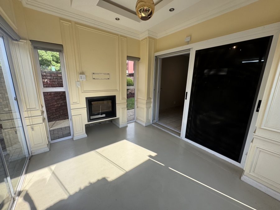 3 Bedroom Property for Sale in Oukraal Estate Gauteng