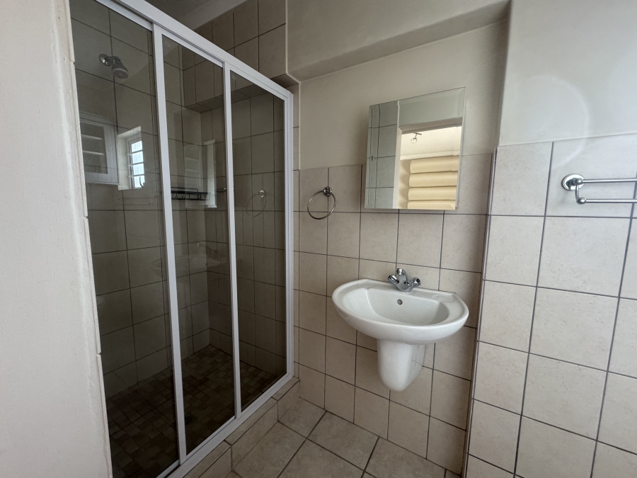 3 Bedroom Property for Sale in Oukraal Estate Gauteng