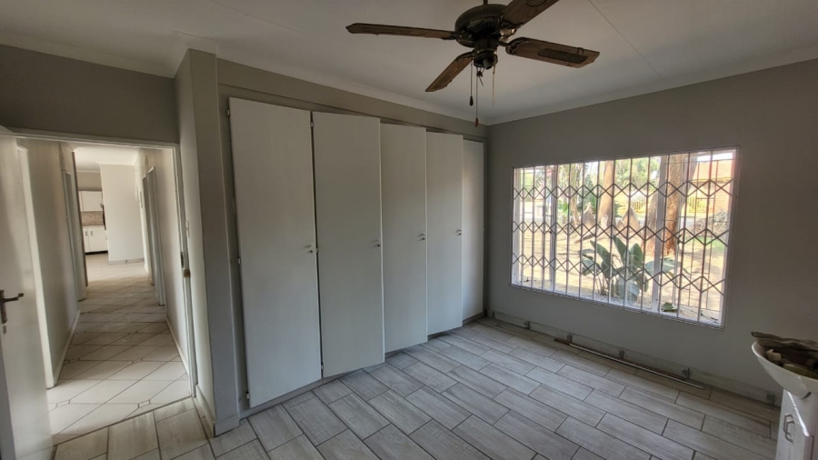 4 Bedroom Property for Sale in The Orchards Gauteng