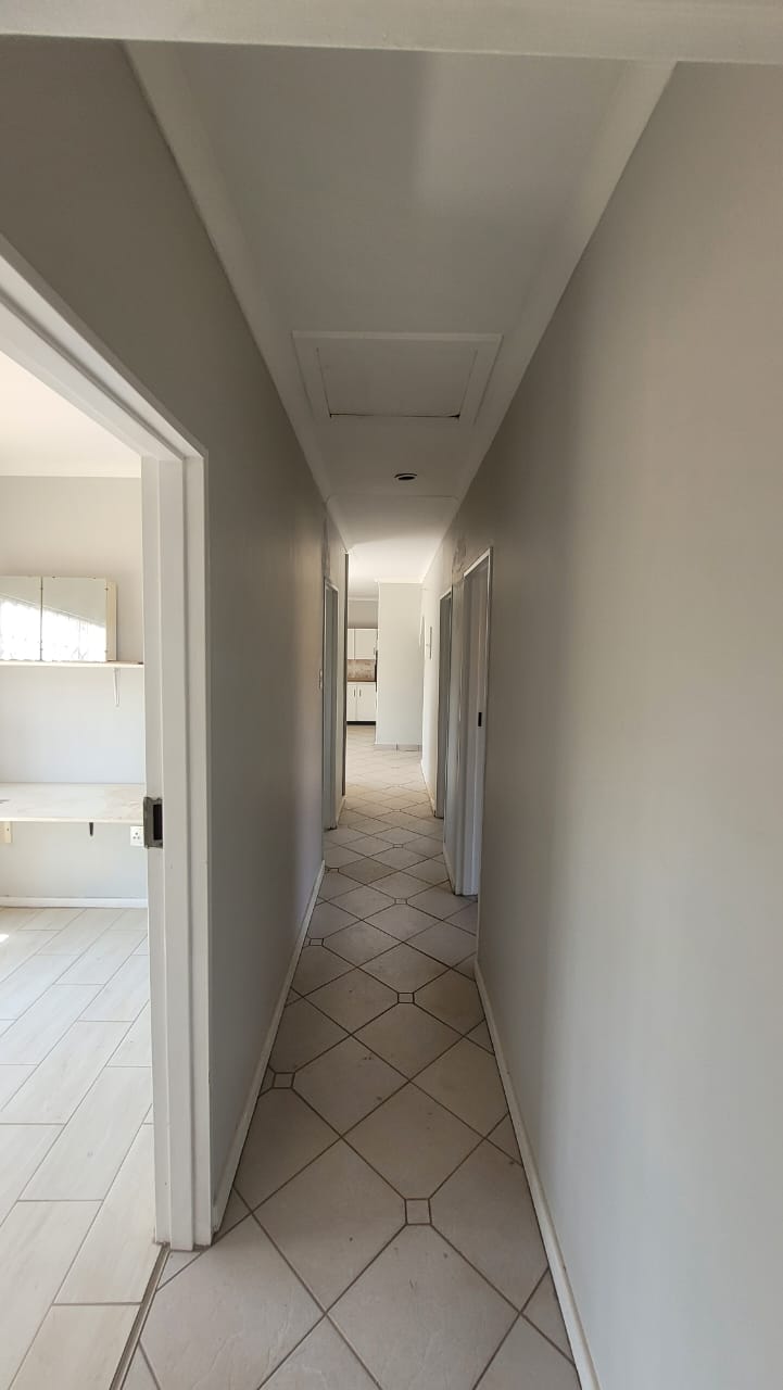 4 Bedroom Property for Sale in The Orchards Gauteng