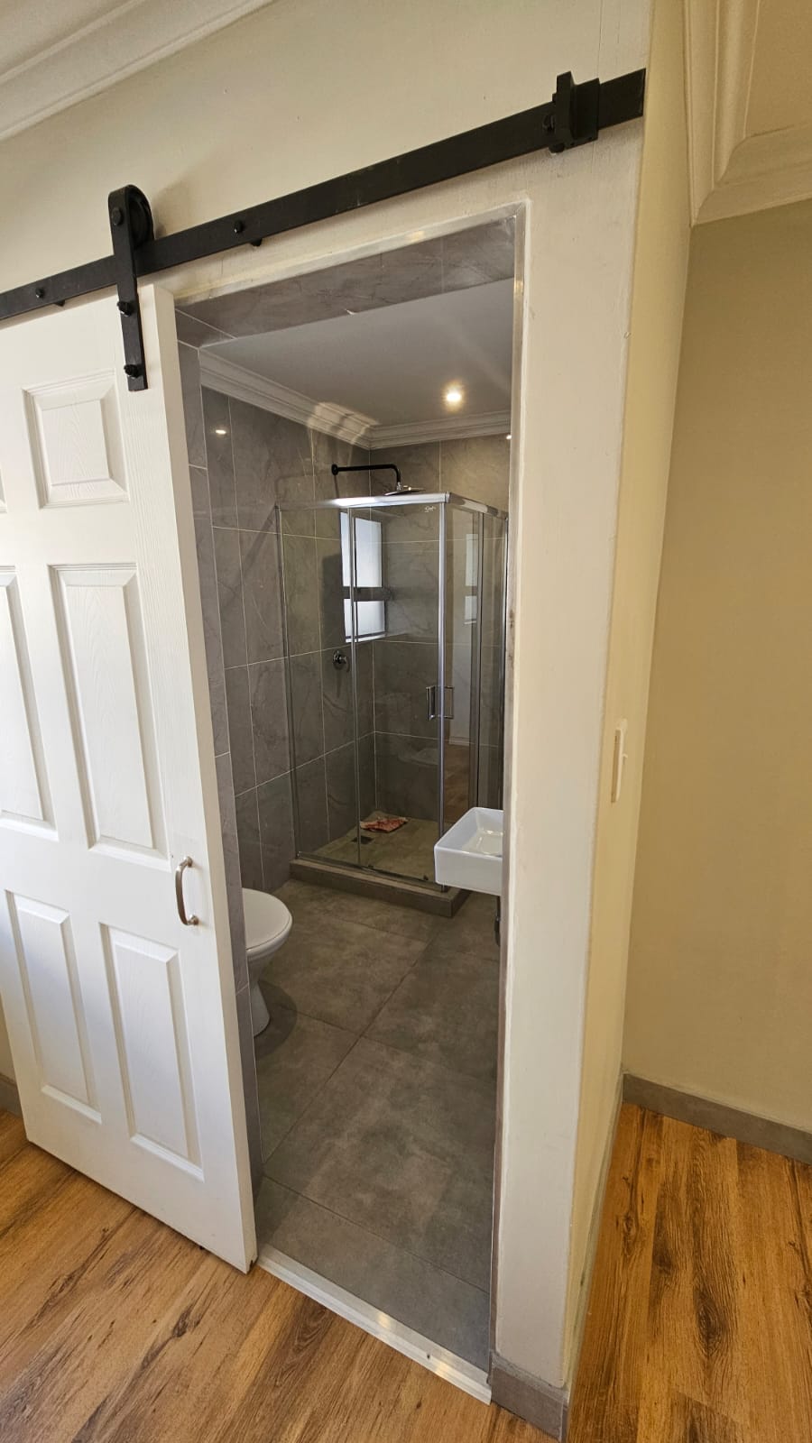 5 Bedroom Property for Sale in Wierda Park Gauteng