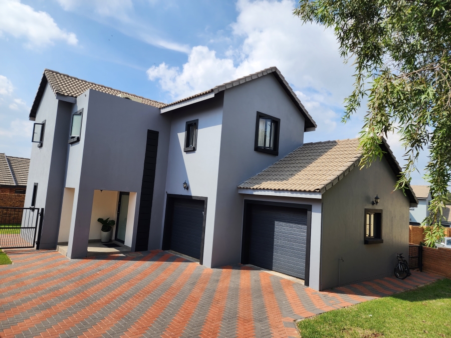 3 Bedroom Property for Sale in Olympus AH Gauteng