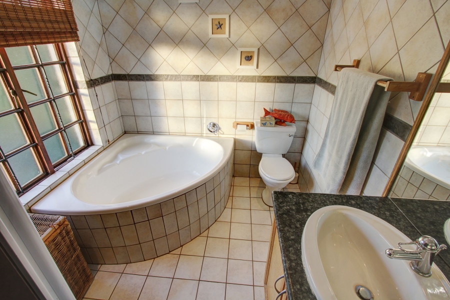 3 Bedroom Property for Sale in Olympus AH Gauteng