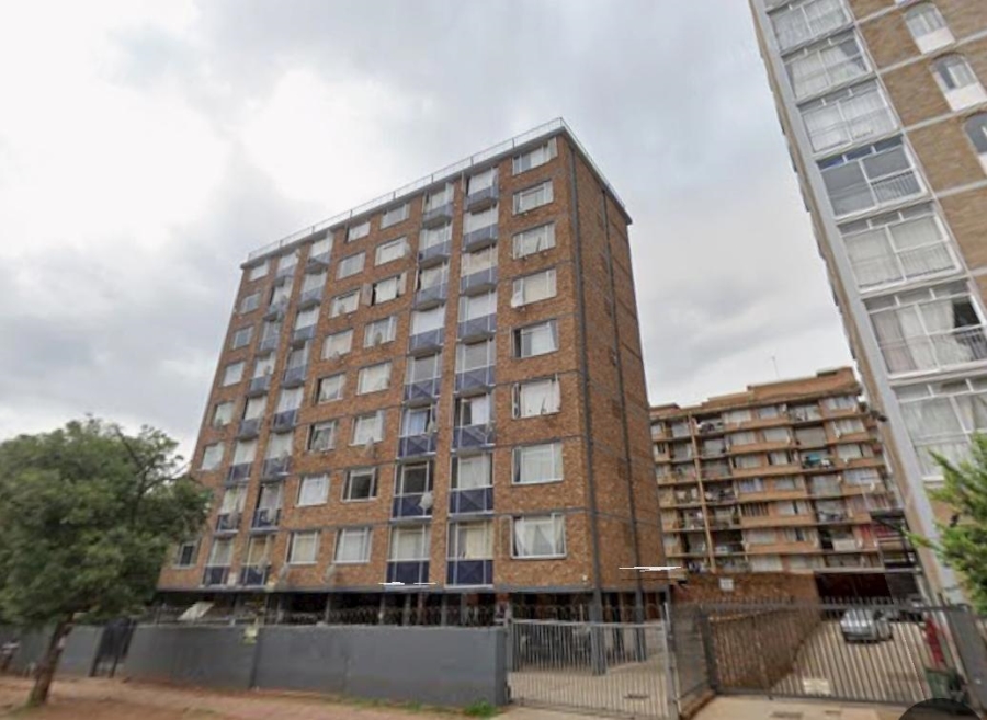 2 Bedroom Property for Sale in Pretoria Central Gauteng