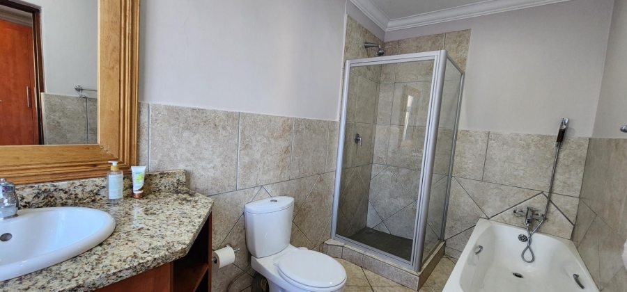8 Bedroom Property for Sale in Bashewa A H Gauteng