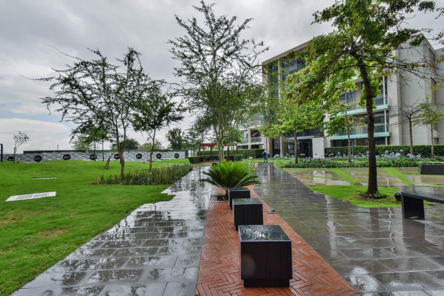 1 Bedroom Property for Sale in Menlyn Gauteng