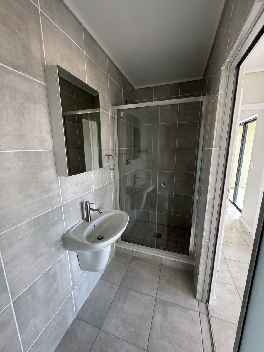 To Let 2 Bedroom Property for Rent in Mooikloof Gauteng