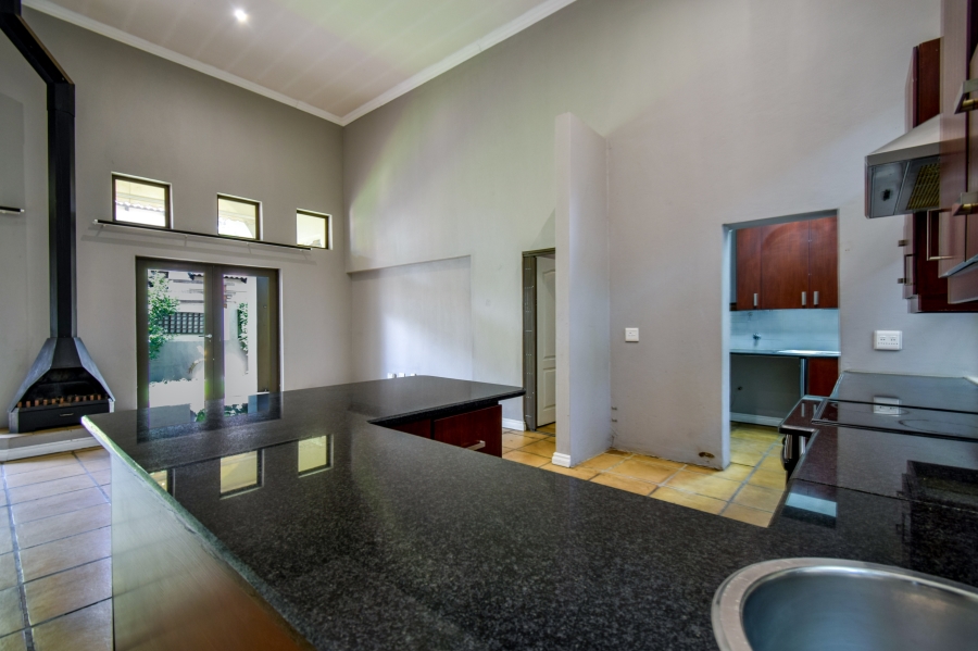 3 Bedroom Property for Sale in Silver Lakes Golf Estate Gauteng