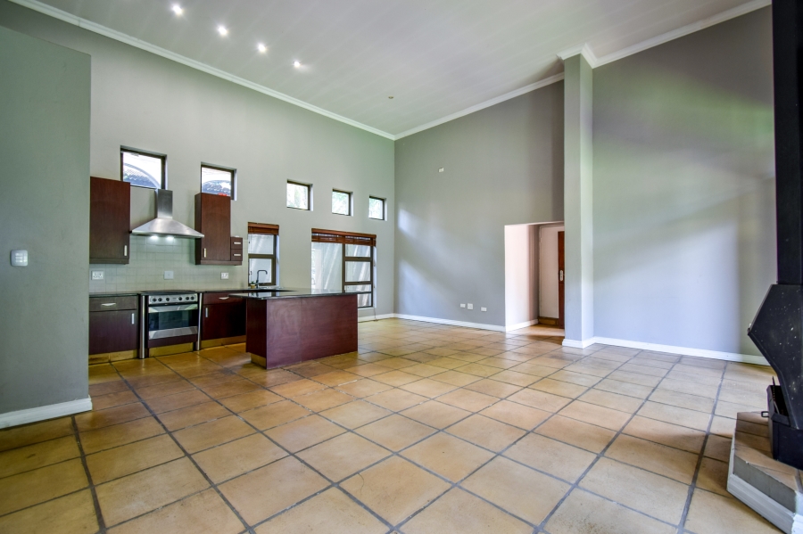 3 Bedroom Property for Sale in Silver Lakes Golf Estate Gauteng