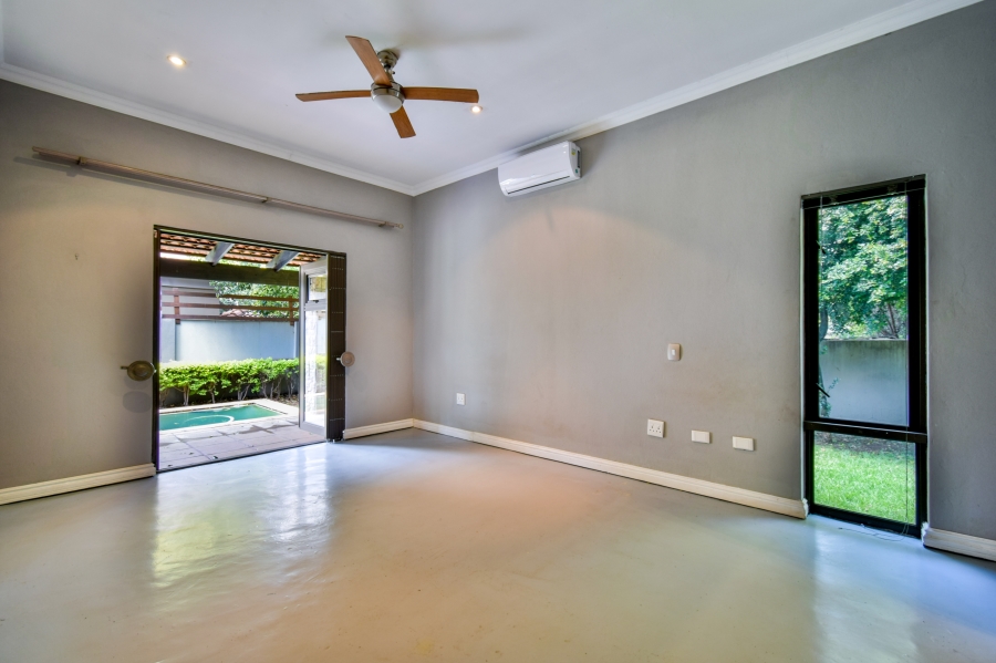 3 Bedroom Property for Sale in Silver Lakes Golf Estate Gauteng