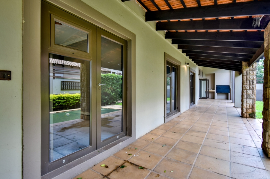 3 Bedroom Property for Sale in Silver Lakes Golf Estate Gauteng