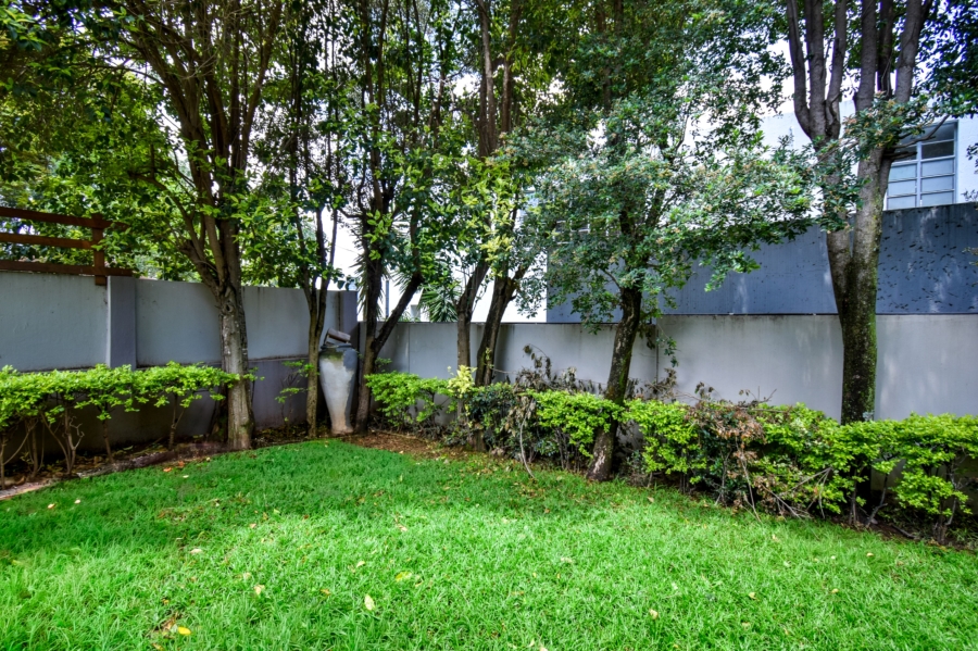 3 Bedroom Property for Sale in Silver Lakes Golf Estate Gauteng