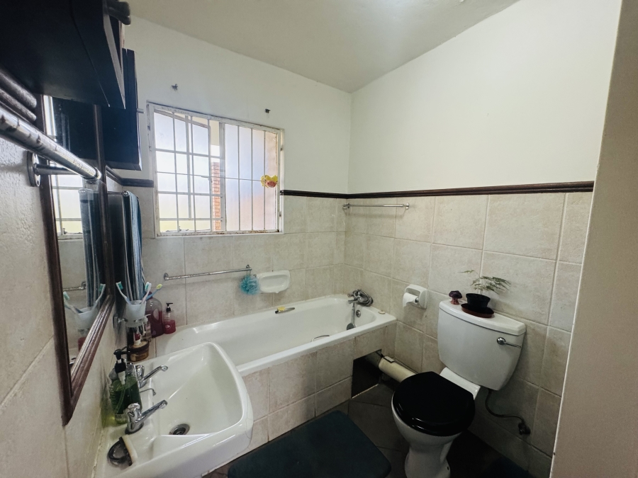 2 Bedroom Property for Sale in Moreleta Park Gauteng