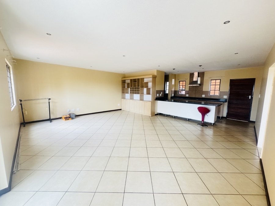 4 Bedroom Property for Sale in Mooikloof Ridge Gauteng