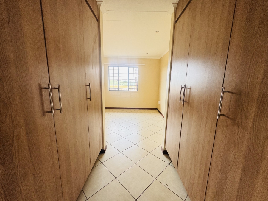 4 Bedroom Property for Sale in Mooikloof Ridge Gauteng