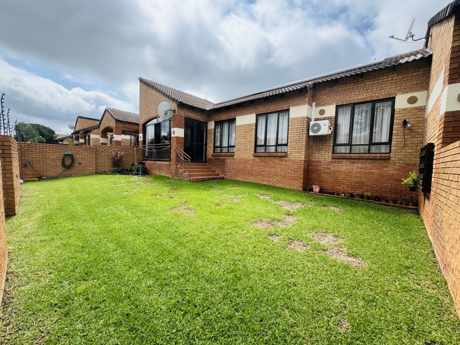 3 Bedroom Property for Sale in Mooikloof Ridge Gauteng