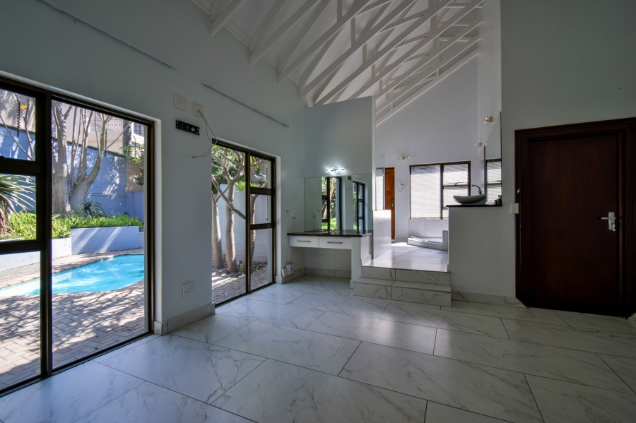 4 Bedroom Property for Sale in Olympus AH Gauteng