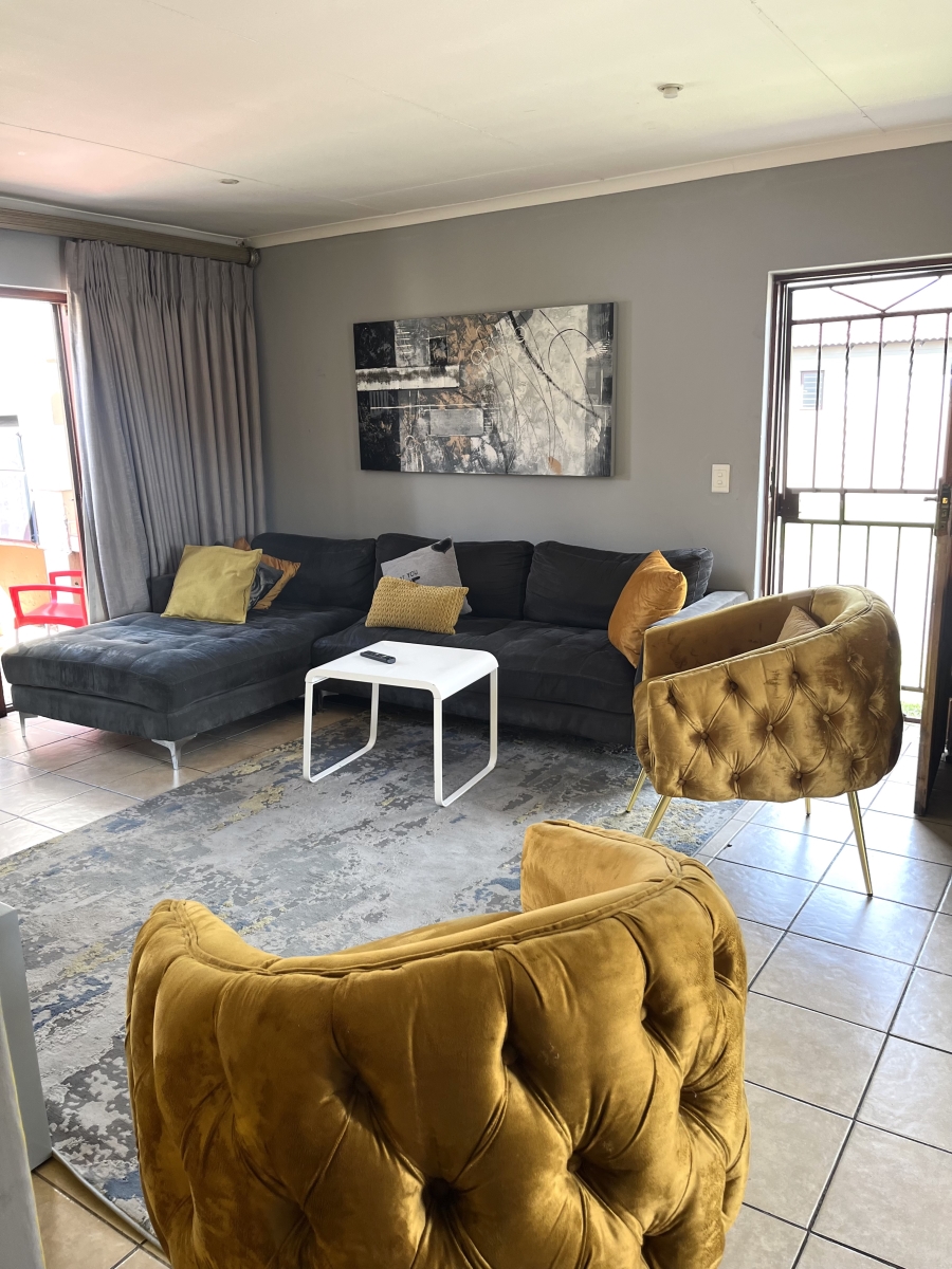 To Let 3 Bedroom Property for Rent in Rooihuiskraal Gauteng