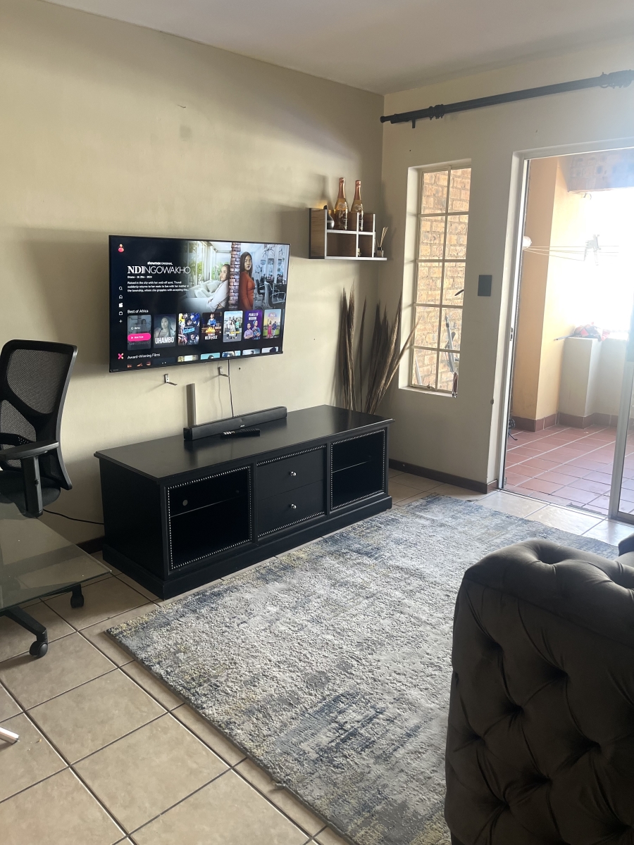 2 Bedroom Property for Sale in Halfway Gardens Gauteng