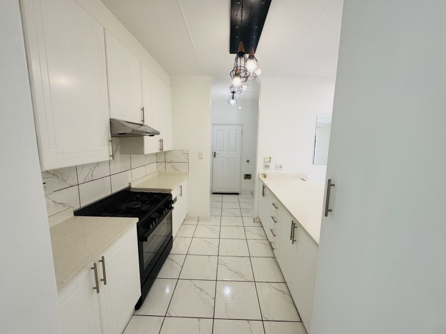 3 Bedroom Property for Sale in Equestria Gauteng