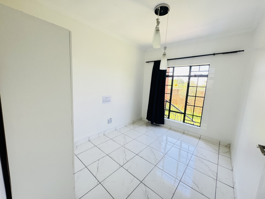 3 Bedroom Property for Sale in Equestria Gauteng