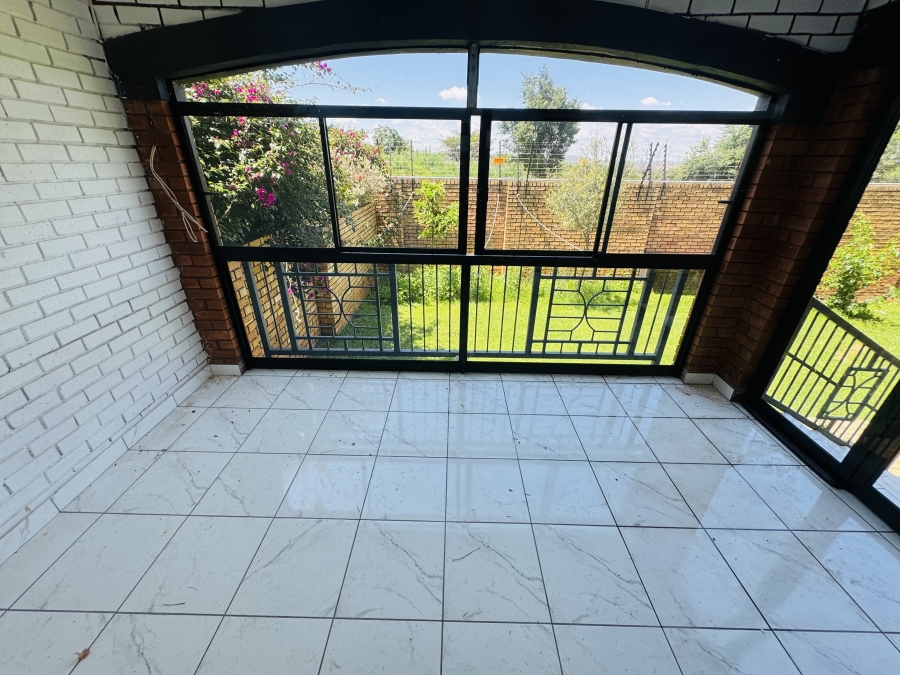 3 Bedroom Property for Sale in Equestria Gauteng