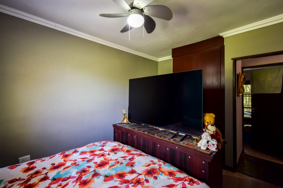 10 Bedroom Property for Sale in Rietvlei View Gauteng