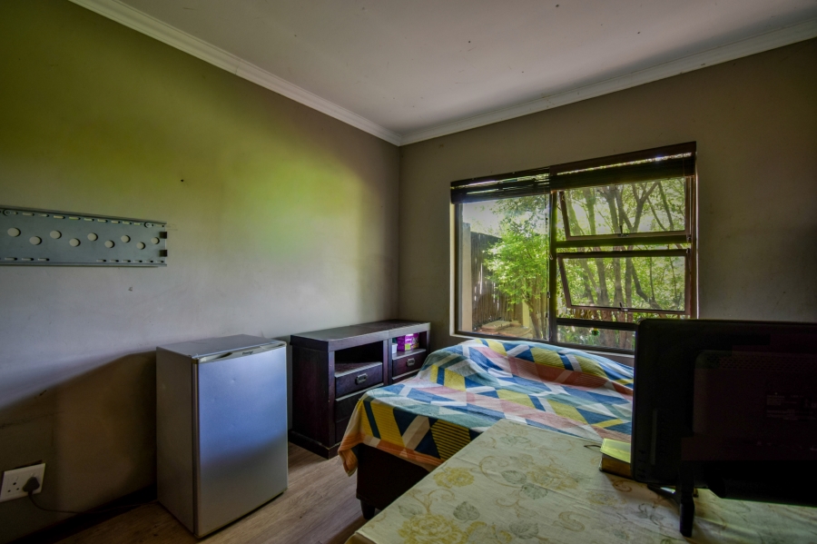 10 Bedroom Property for Sale in Rietvlei View Gauteng