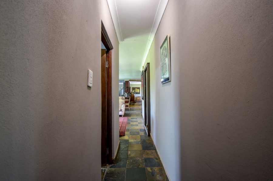 10 Bedroom Property for Sale in Rietvlei View Gauteng