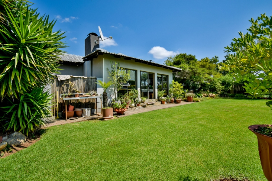 10 Bedroom Property for Sale in Rietvlei View Gauteng