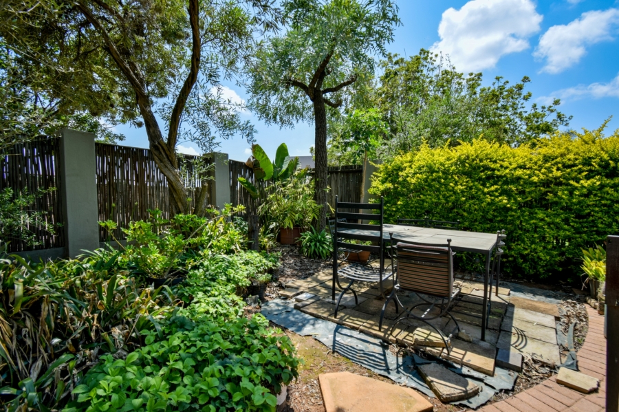 10 Bedroom Property for Sale in Rietvlei View Gauteng