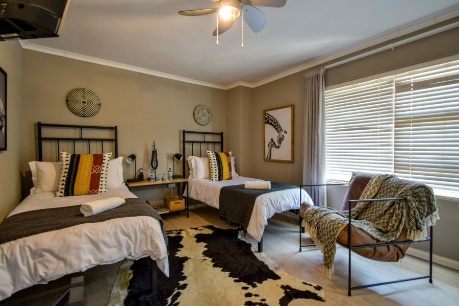 10 Bedroom Property for Sale in Rietvlei View Gauteng