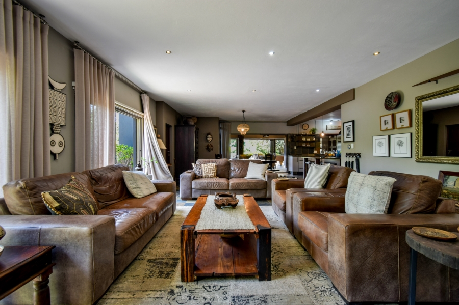 10 Bedroom Property for Sale in Rietvlei View Gauteng