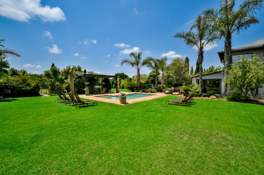 10 Bedroom Property for Sale in Rietvlei View Gauteng