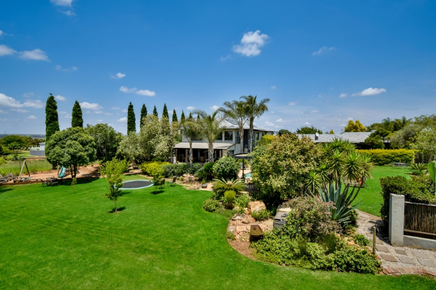 10 Bedroom Property for Sale in Rietvlei View Gauteng