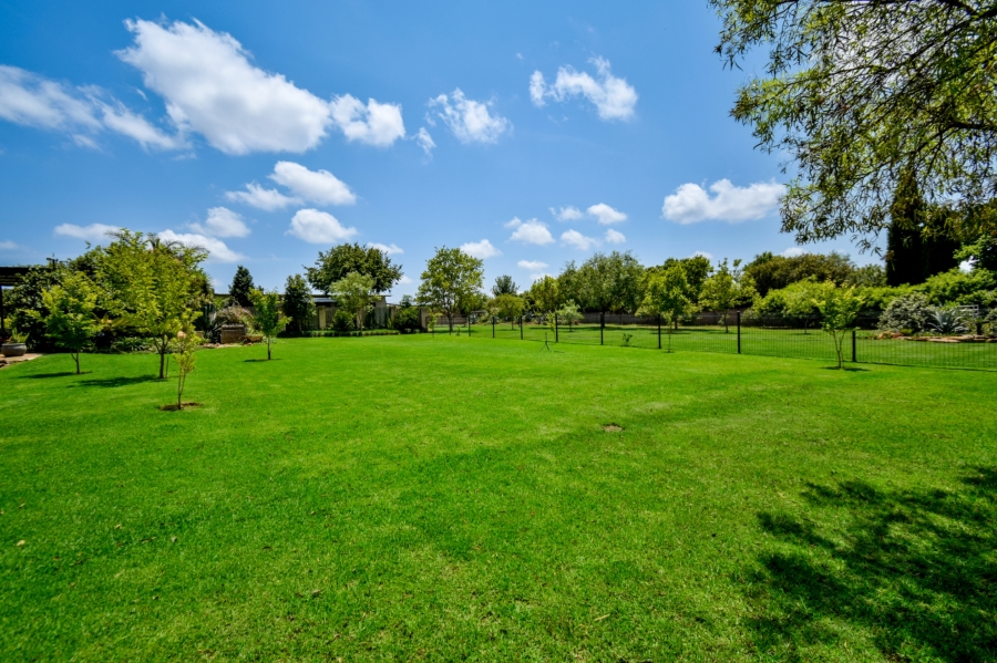 10 Bedroom Property for Sale in Rietvlei View Gauteng