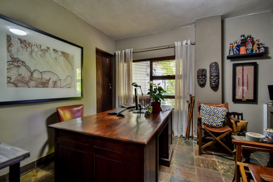 10 Bedroom Property for Sale in Rietvlei View Gauteng