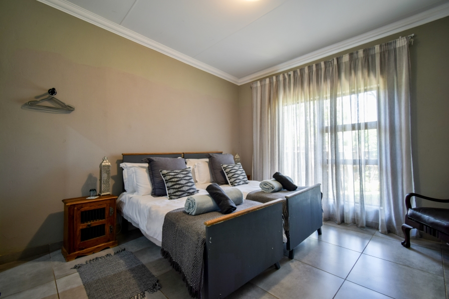 10 Bedroom Property for Sale in Rietvlei View Gauteng
