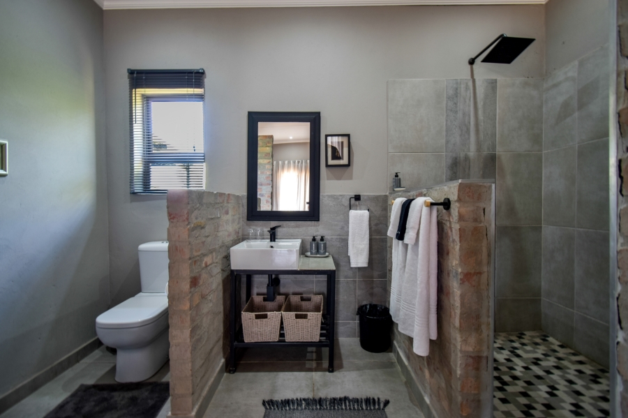 10 Bedroom Property for Sale in Rietvlei View Gauteng