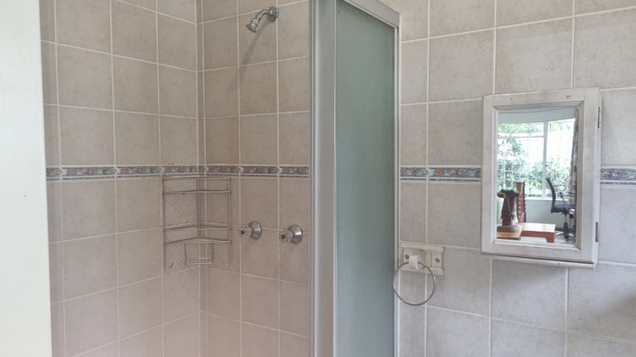 To Let 1 Bedroom Property for Rent in Zwavelpoort Gauteng