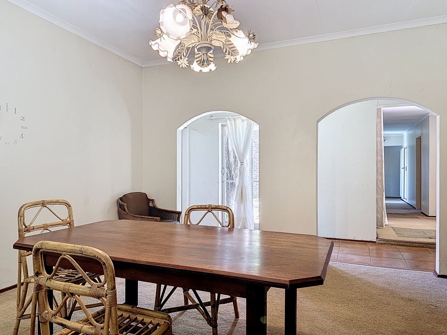 5 Bedroom Property for Sale in Roodeplaat Gauteng