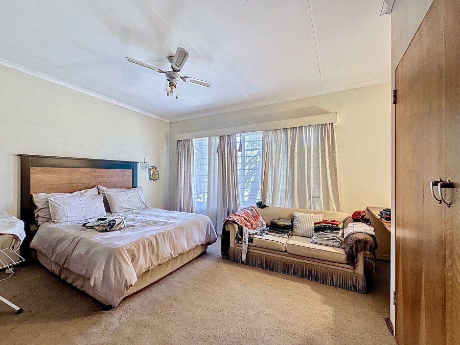 5 Bedroom Property for Sale in Roodeplaat Gauteng