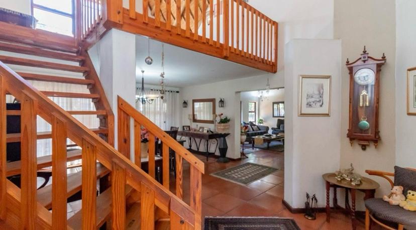 3 Bedroom Property for Sale in Faerie Glen Gauteng