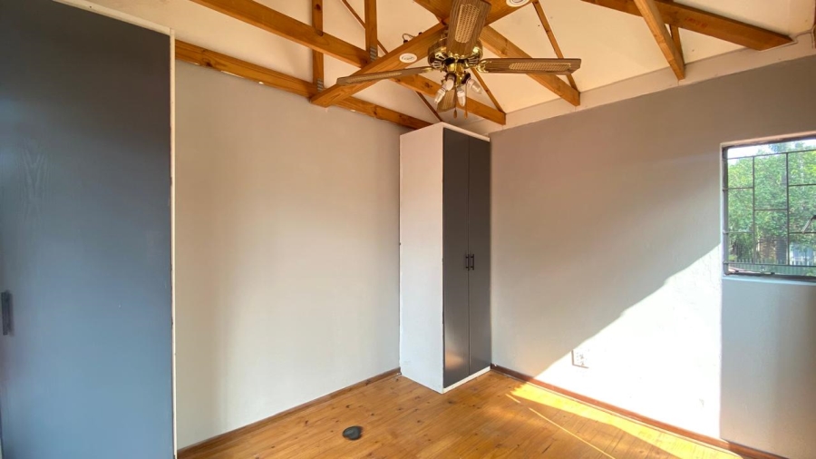 3 Bedroom Property for Sale in Garsfontein Gauteng