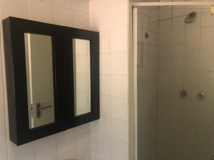 2 Bedroom Property for Sale in Sunninghill Gauteng